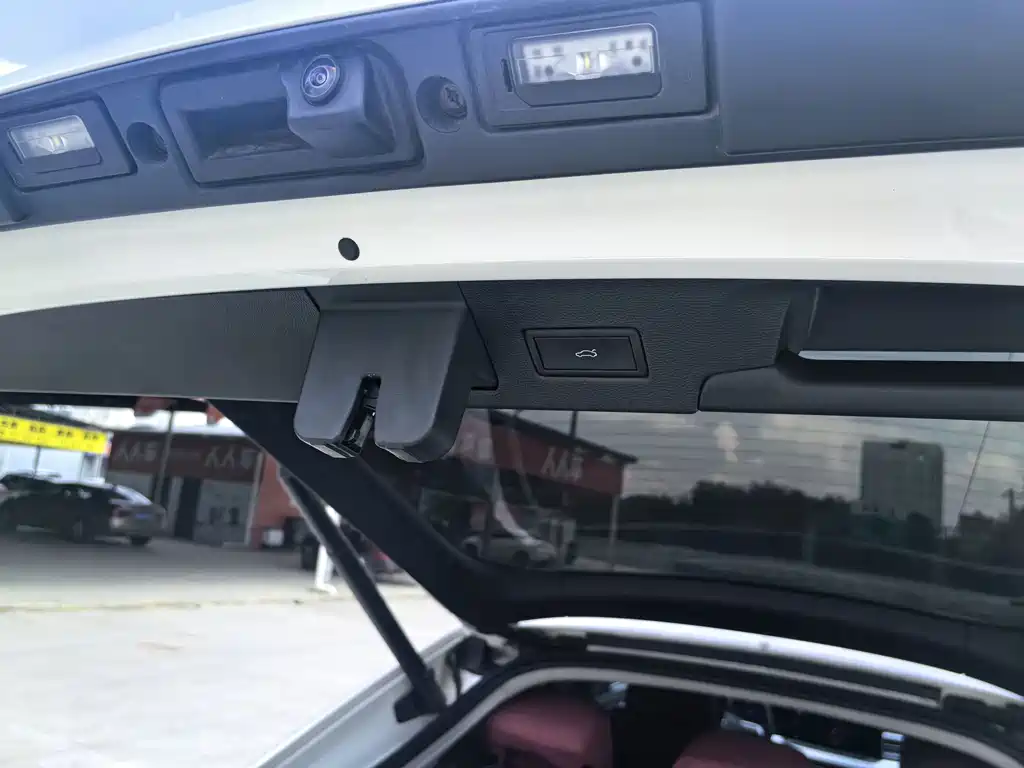 Volkswagen Lamando L 2022 280TSI DSG Cool Spicy Edition