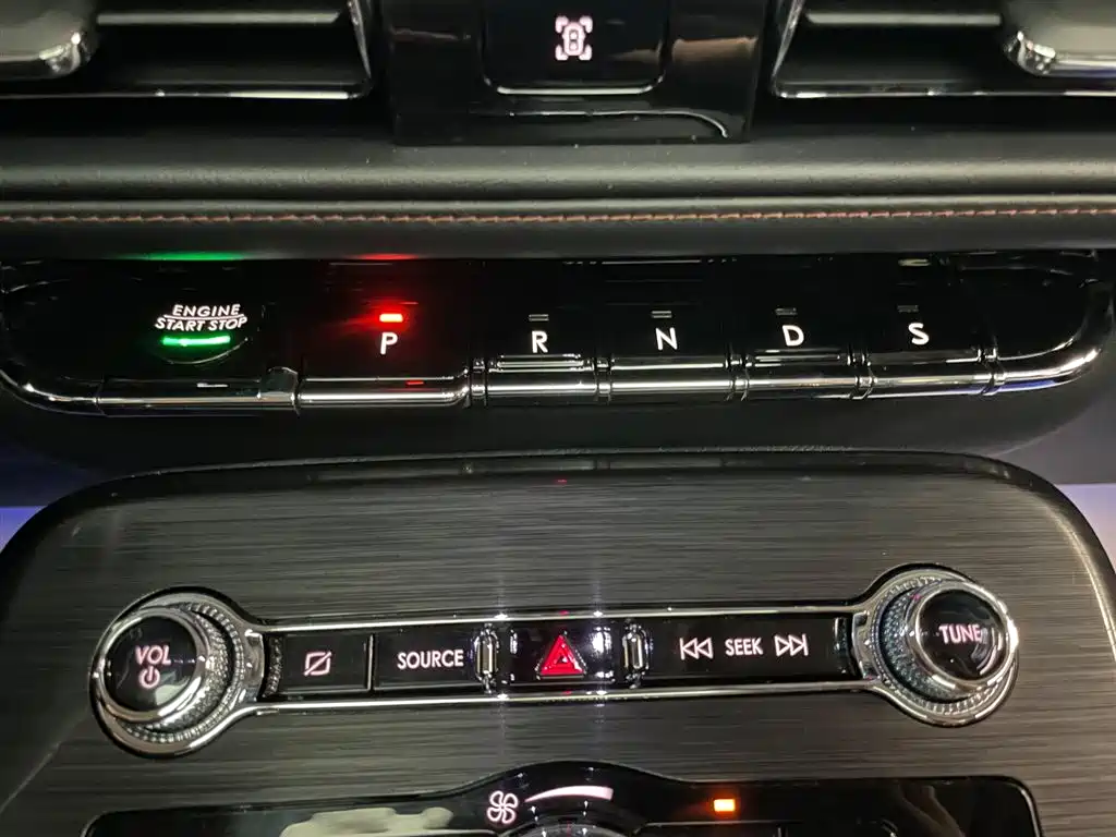 Lincoln Nautilus 2021 2.0T AWD Zhenxiang Edition