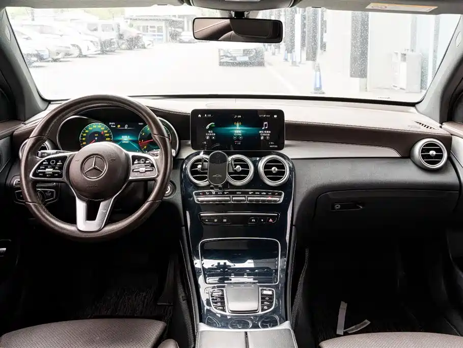 Mercedes-Benz GLC 260 L 4MATIC Dynamic 2020