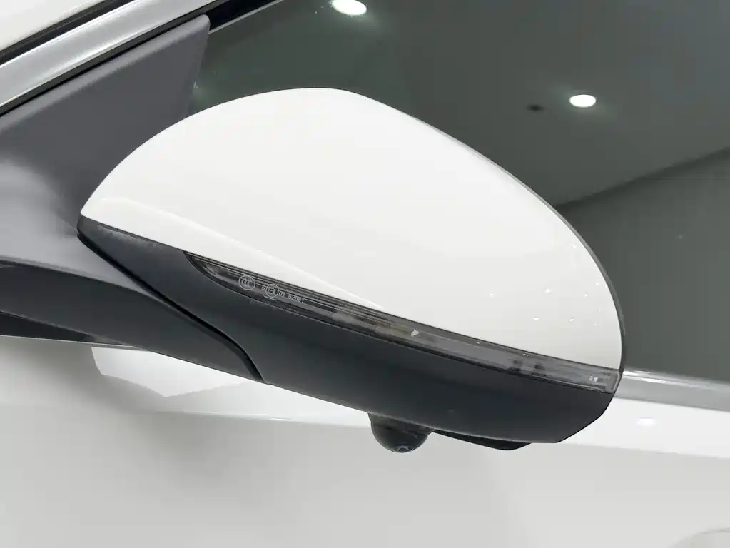 Mercedes-Benz C-Class 2025 C 260 L Sport