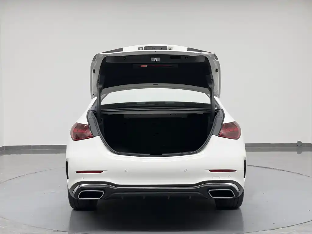 Mercedes-Benz C-Class 2025 C 260 L Sport