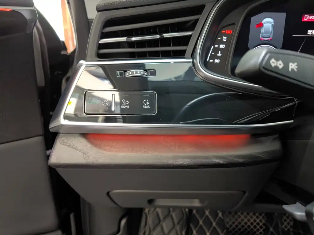 Audi Q8 2022 55 TFSI