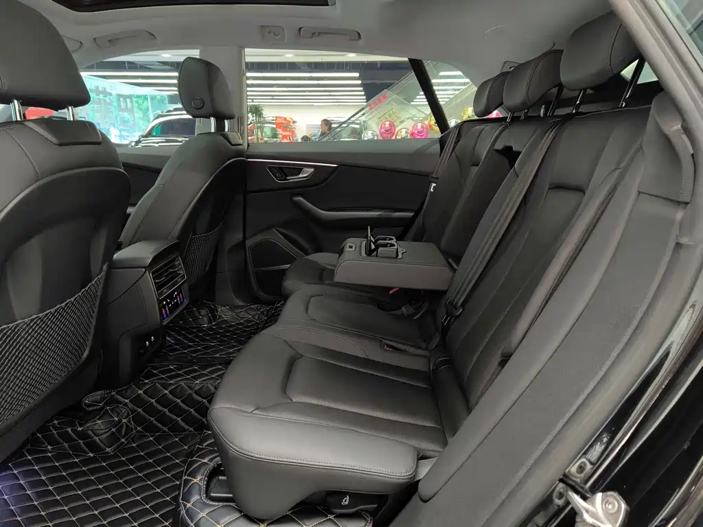 Audi Q8 2022 55 TFSI
