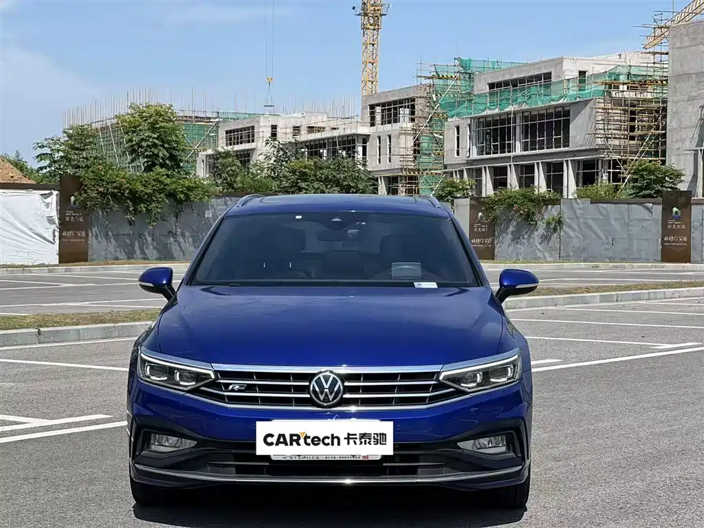 Volkswagen Passat Alltrack 2021 2.0T Zongxing Edition
