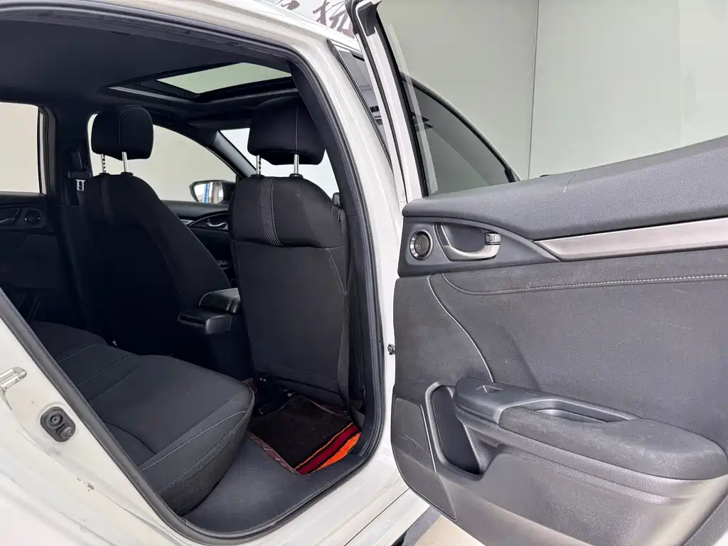 Civic 2021 HATCHBACK 220TURBO CVT