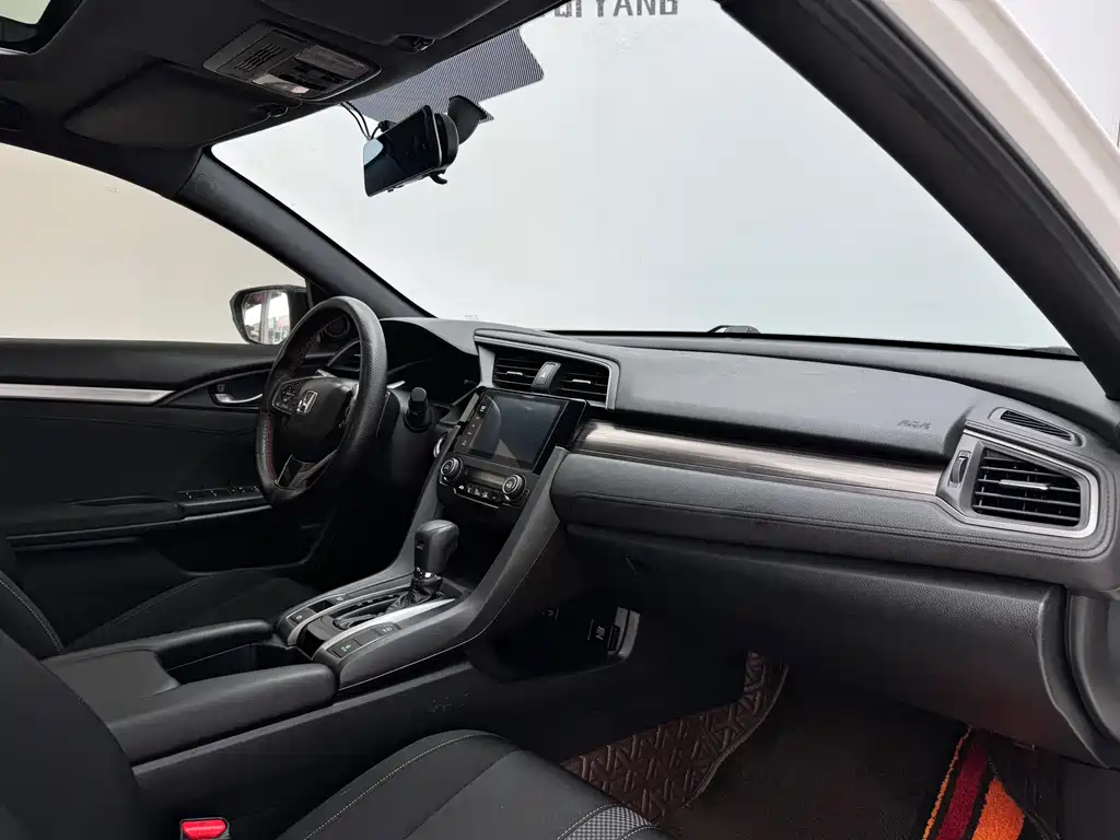 Civic 2021 HATCHBACK 220TURBO CVT