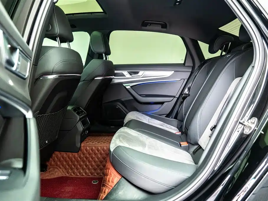Audi A6L 2023 40 TFSI Luxury Dynamic