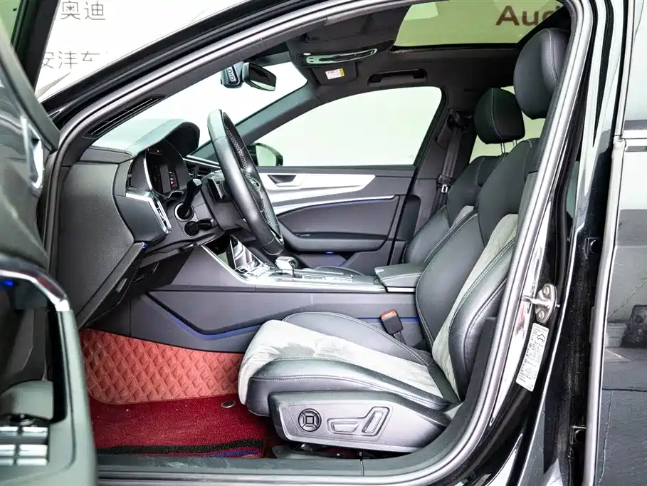 Audi A6L 2023 40 TFSI Luxury Dynamic
