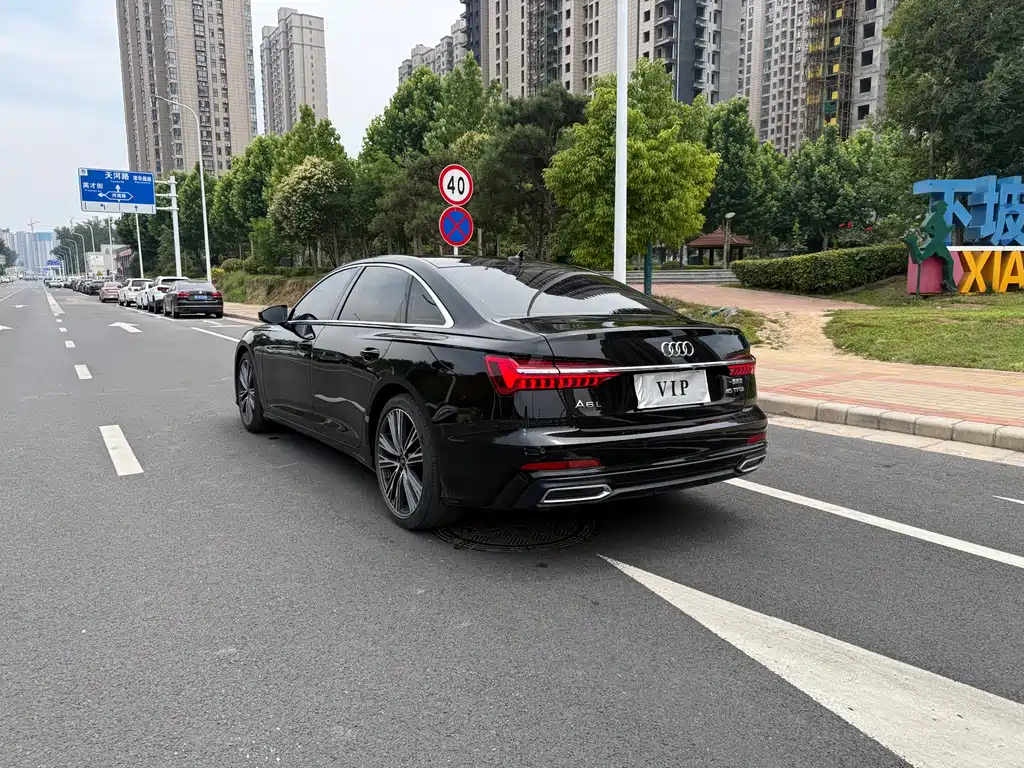 Audi A6L 2022 45 TFSI Select Dynamic Edition