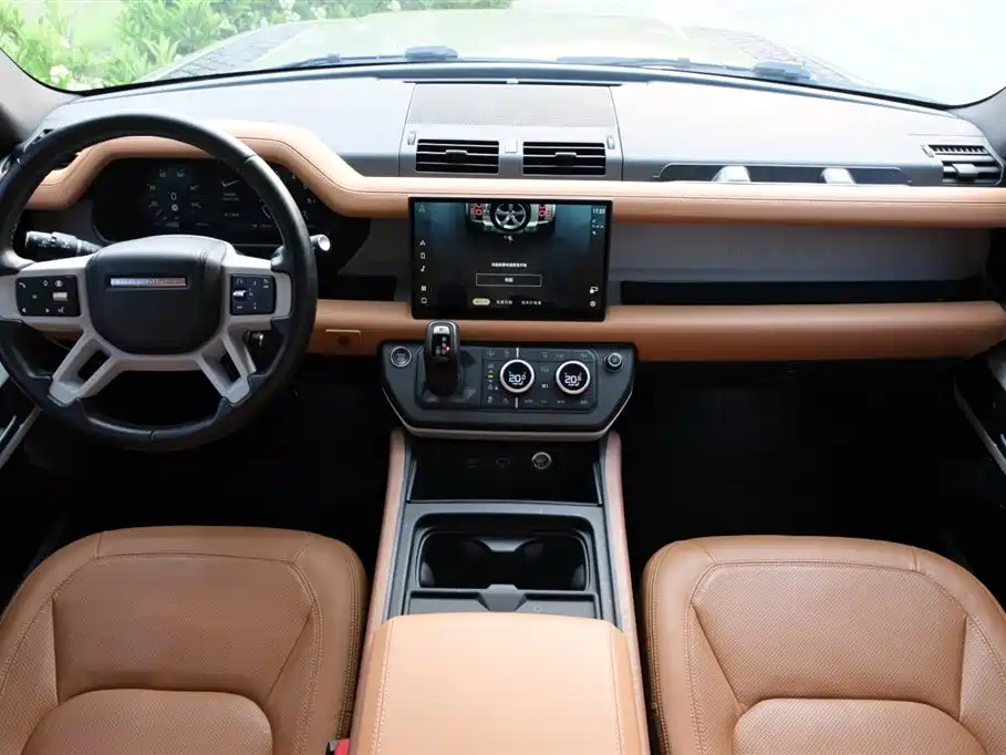 Land Rover Defender 2024 110 3.0T P400 Dark Special Edition