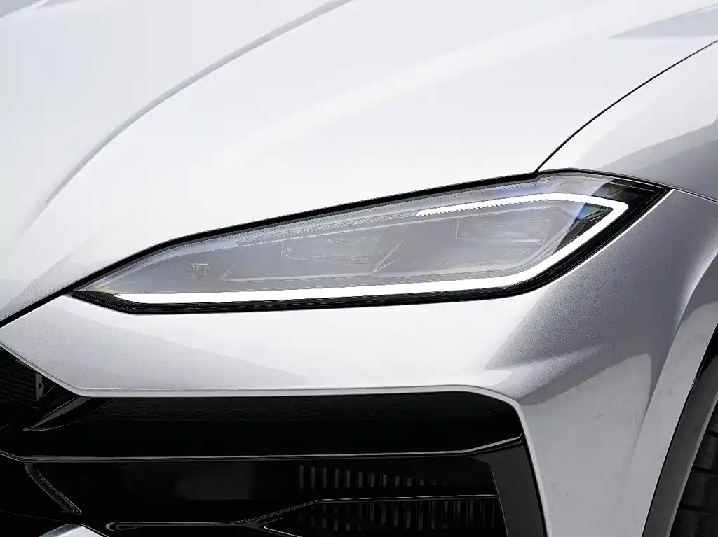 Lamborghini Urus SE 2025 4.0T Standard Edition