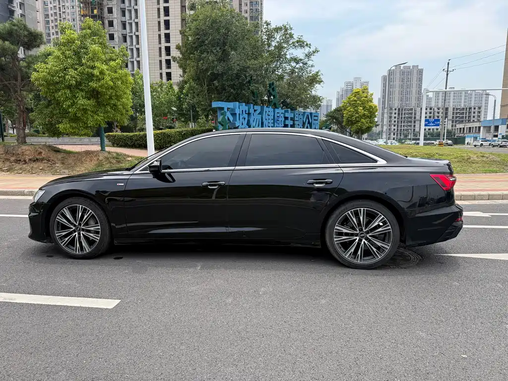 Audi A6L 2022 45 TFSI Select Dynamic Edition