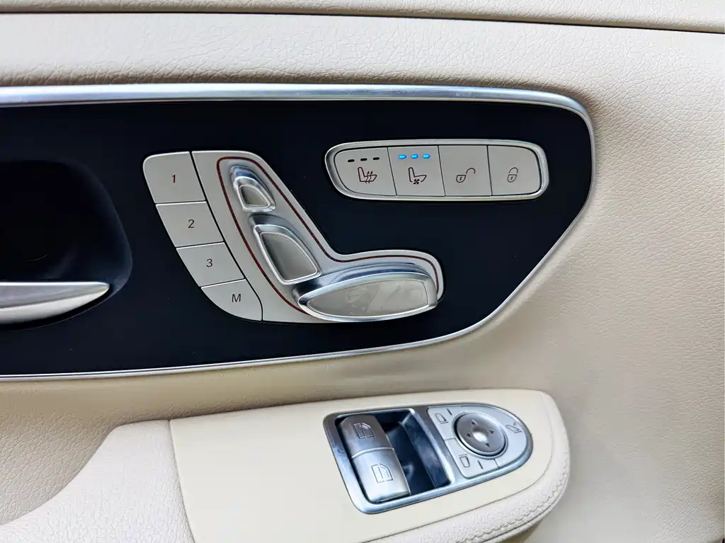 Mercedes-Benz V-Class 2017 260 L尊贵加长版