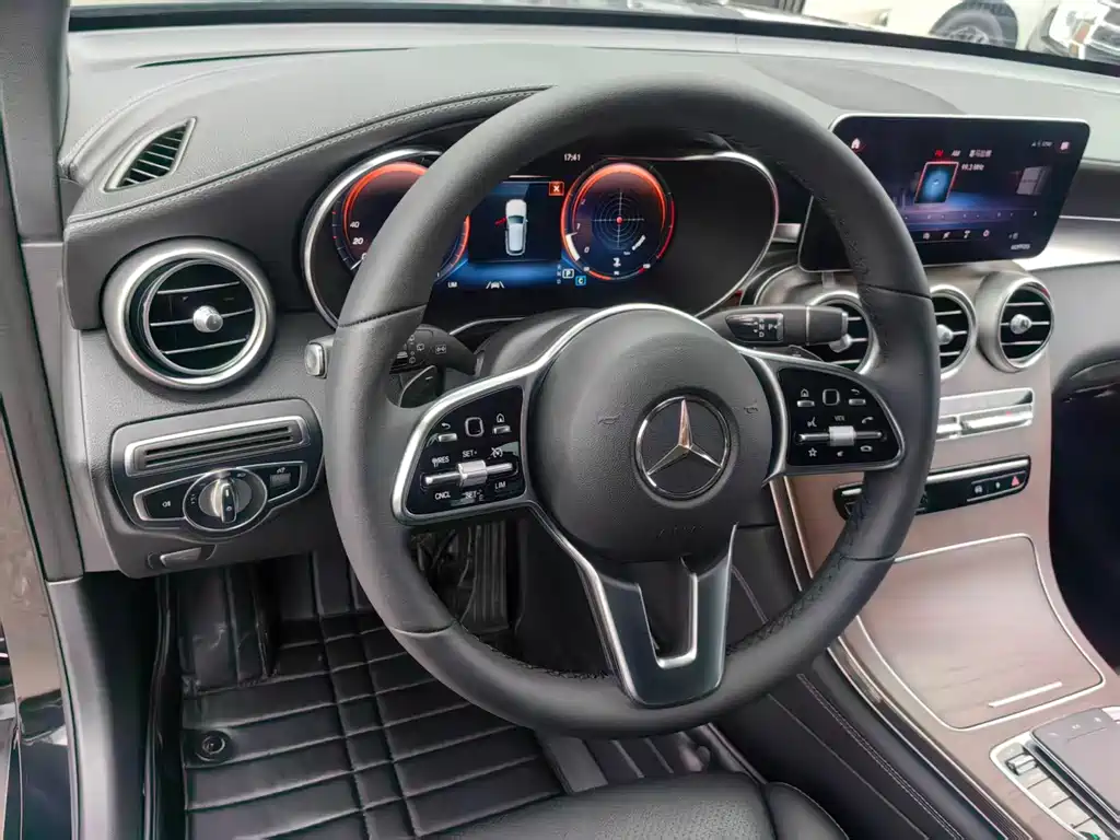 Mercedes-Benz GLC 300 L 4MATIC Dynamic 2020