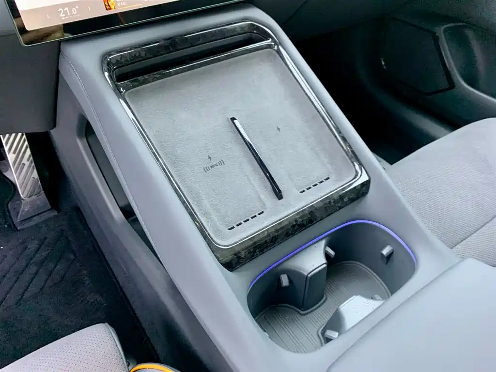 XPeng P7 2025 750 AWD Ultra
