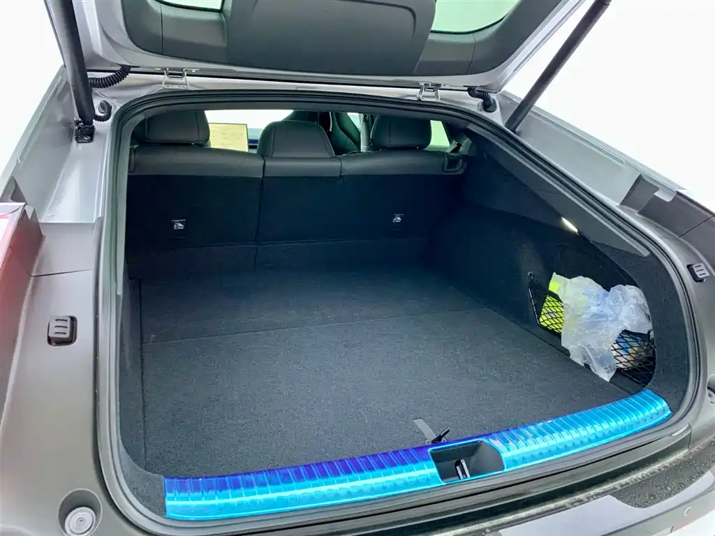 XPeng P7 2025 750 AWD Ultra