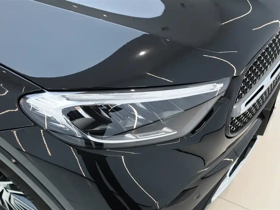 Mercedes-Benz GLC 260 L 4MATIC Dynamic Edition 2025