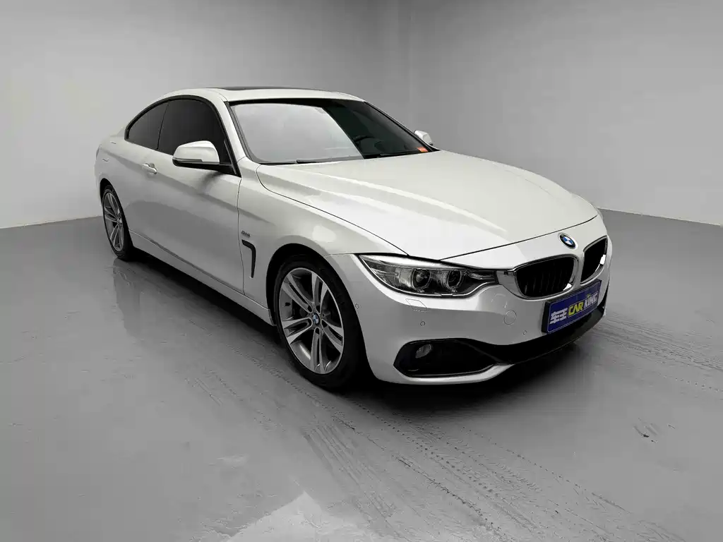 BMW 4 Series 440i Design Line