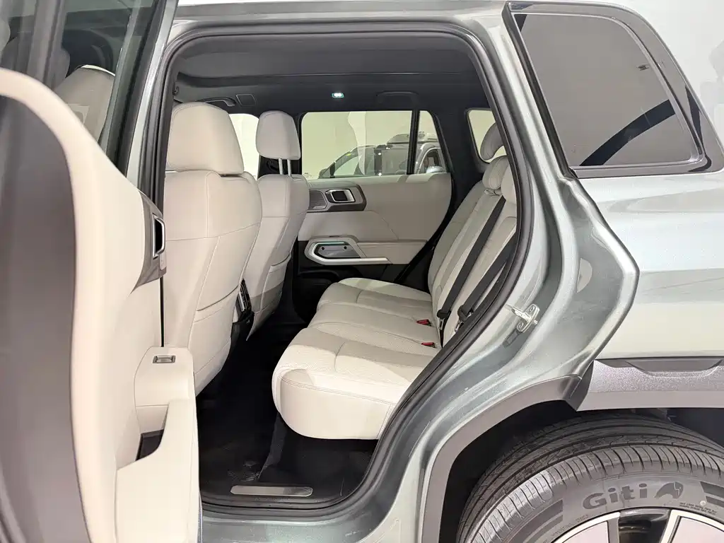 Ti3 2025 501KM AWD Ultra Edition