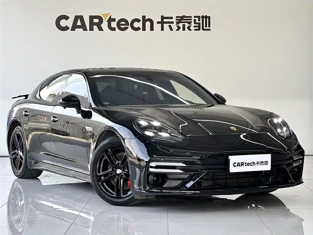 2014 Porsche Panamera 4 3.0T