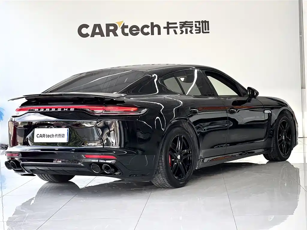 2014 Porsche Panamera 4 3.0T