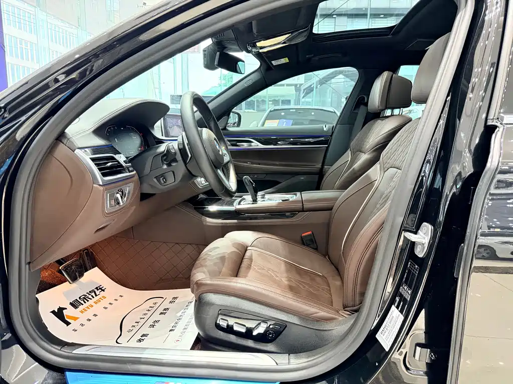BMW 7 Series 2019 730Li M Sport Package