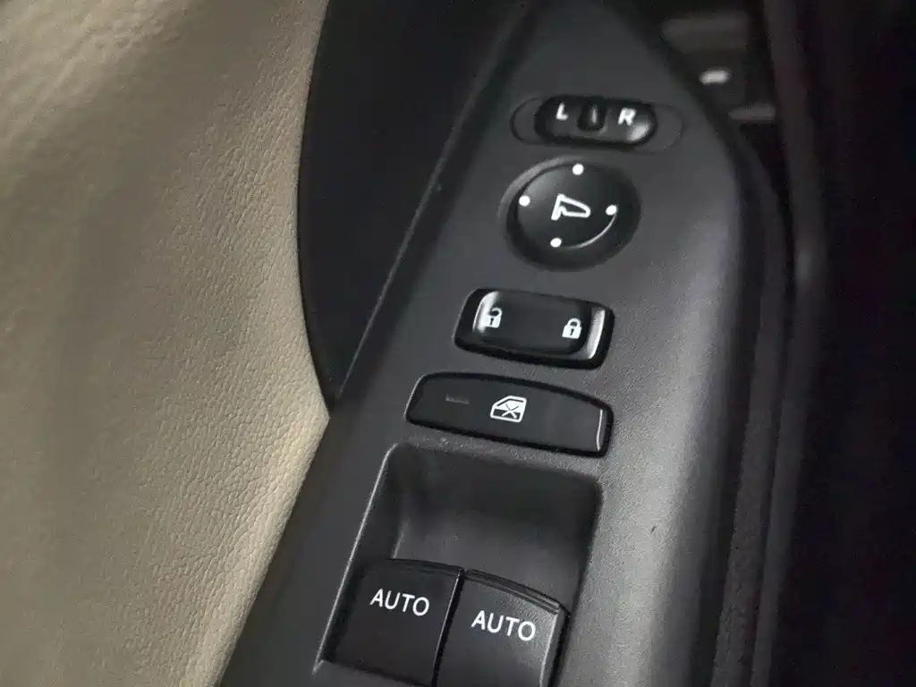 Honda Civic 2016 220TURBO CVT Prestige Edition