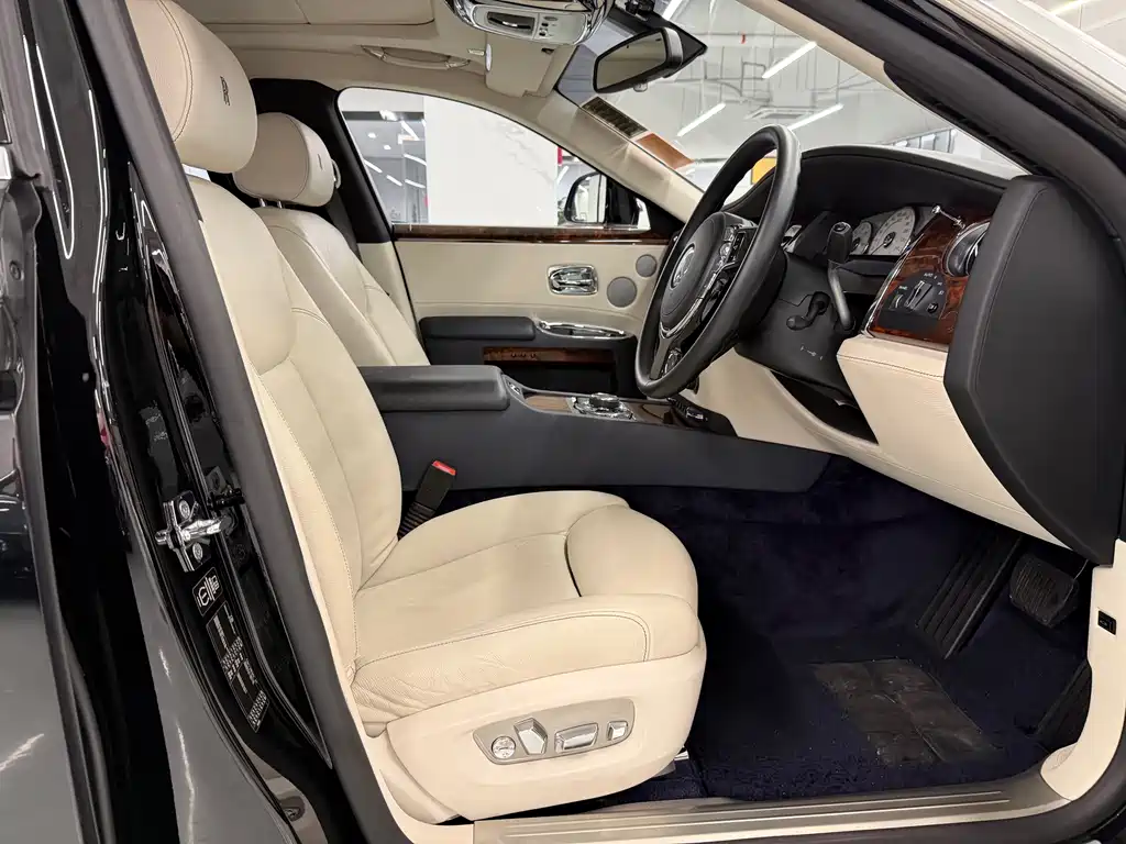 Rolls-Royce Ghost 2015 Series II Extended