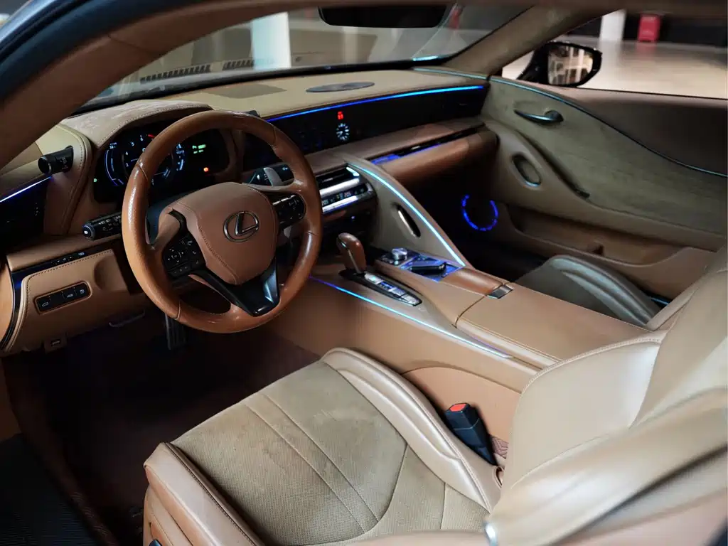 Lexus LC 500h Sport (2018)