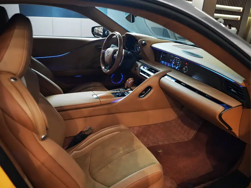 Lexus LC 500h Sport (2018)