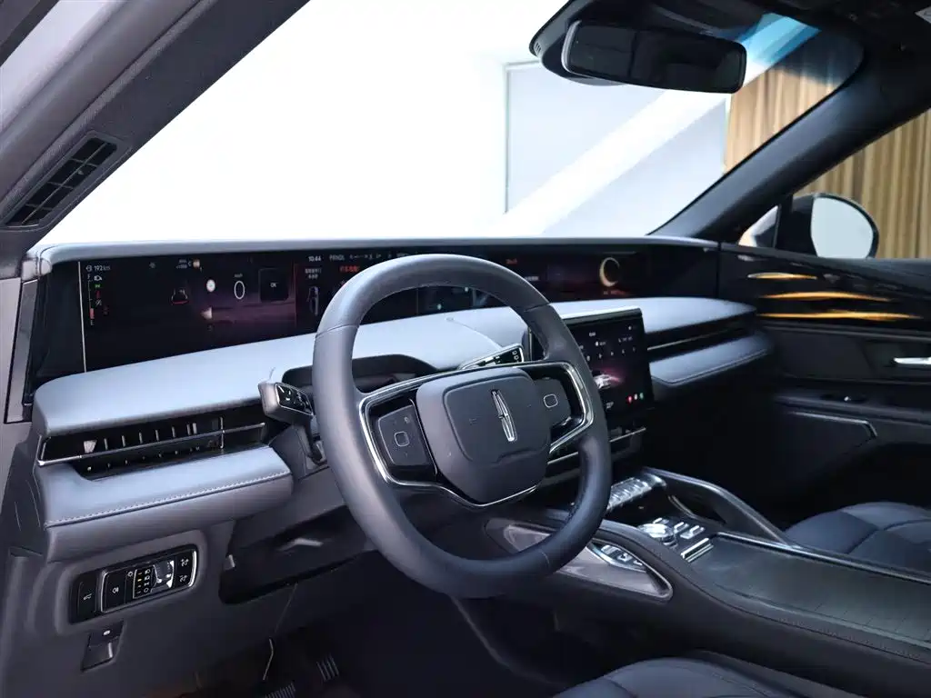 Lincoln Nautilus 2026 2.0T AWD Atlantis Premium Edition