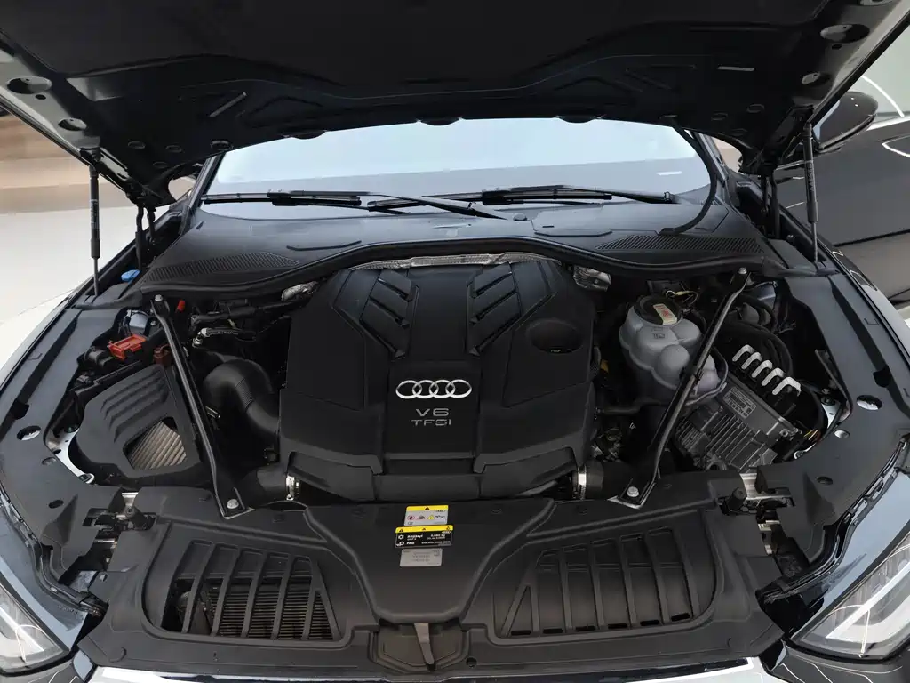 Audi A8 L 50 TFSI quattro