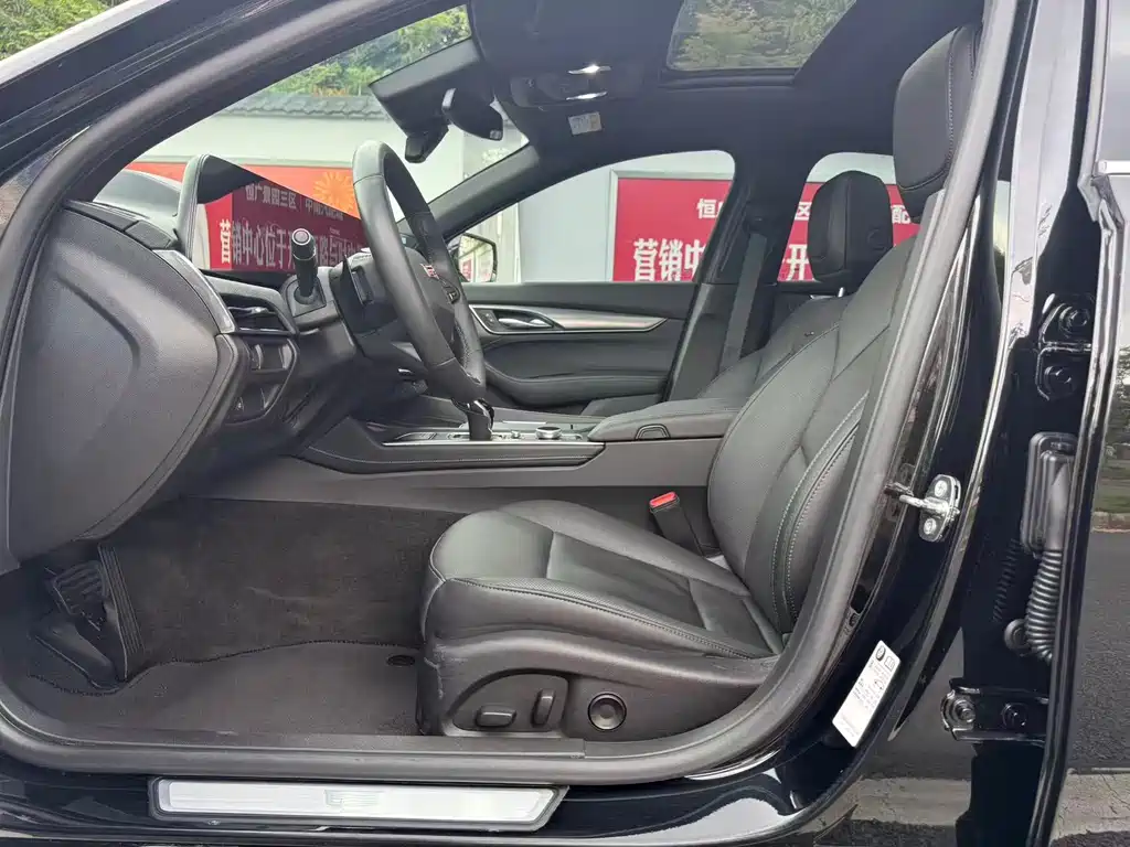 Cadillac CT5 2024 28T Luxury Pro