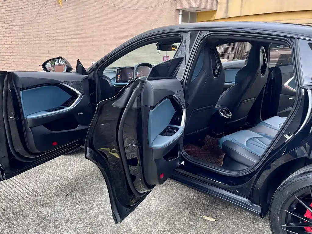 MG7 2023 1.5T DCT Luxury Edition