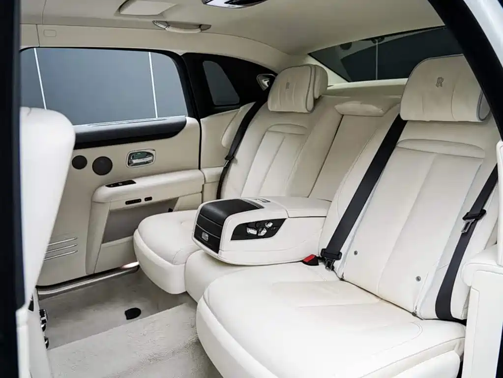 Ghost 2021 6.7T Long Wheelbase