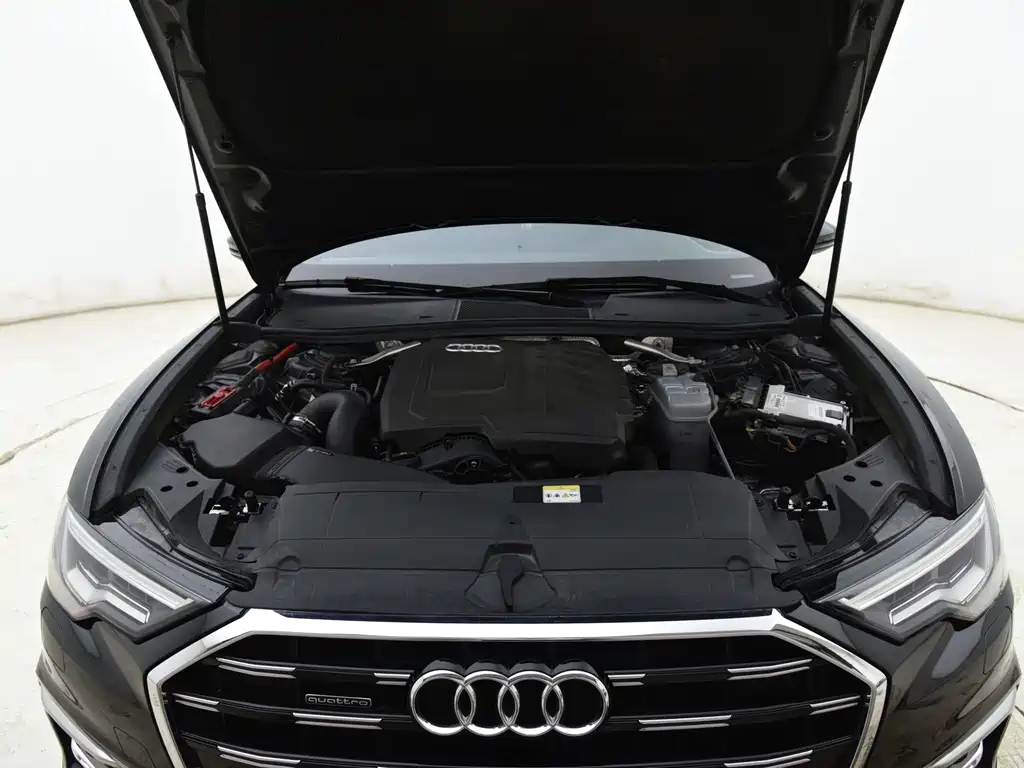 Audi A6L 2024 40 TFSI Luxury Dynamic Edition