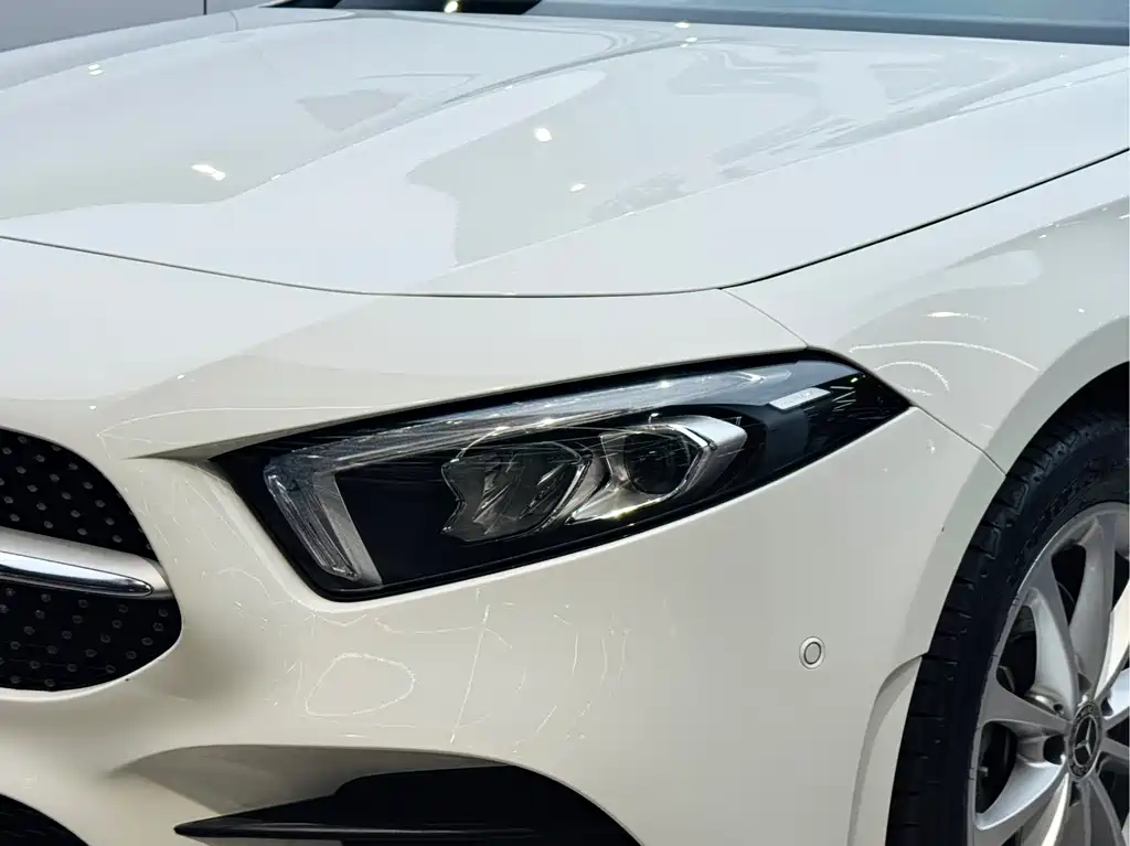 Mercedes-Benz A-Class 2022 A 200 L Sport Sedan Dynamic