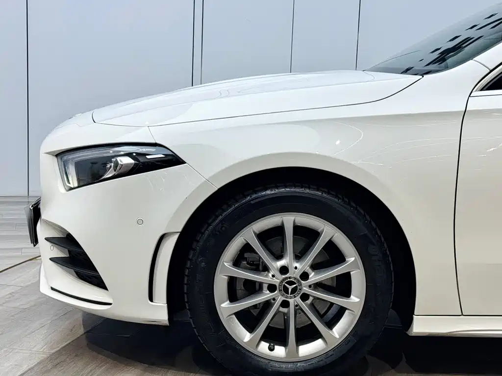 Mercedes-Benz A-Class 2022 A 200 L Sport Sedan Dynamic