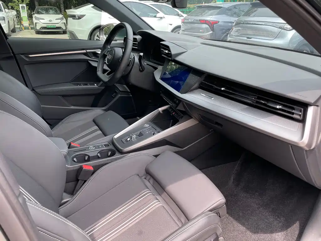 Audi A3 2023 A3L Limousine 35 TFSI Fashion Sport