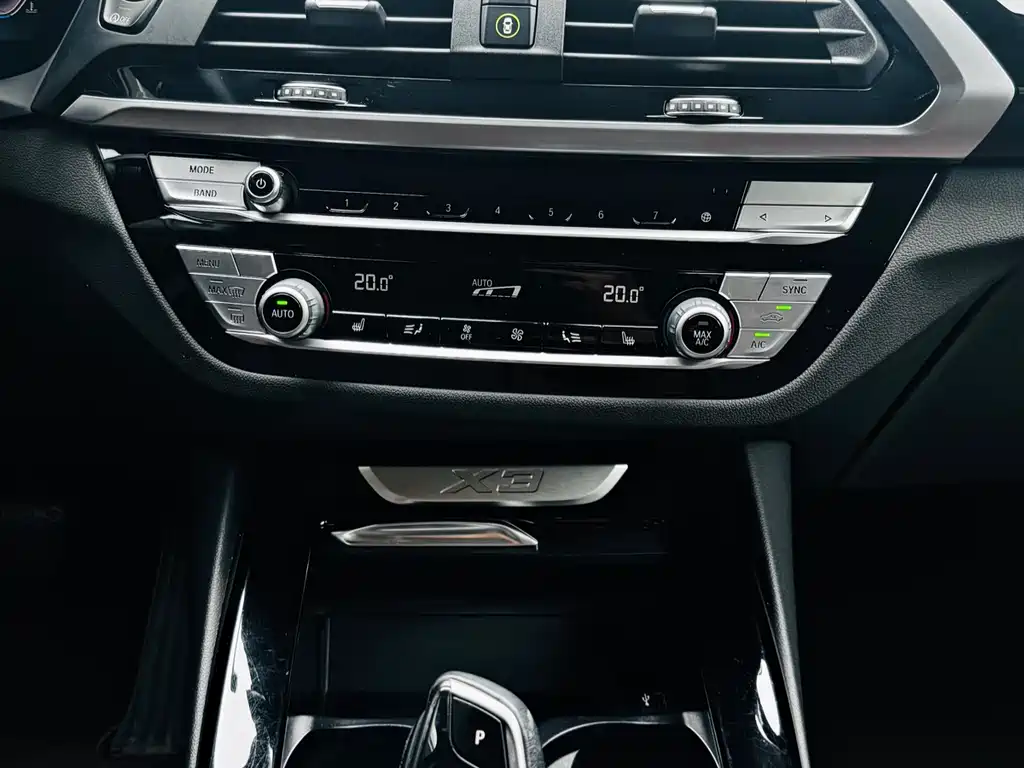 BMW X3 2020 xDrive25i Luxury Package