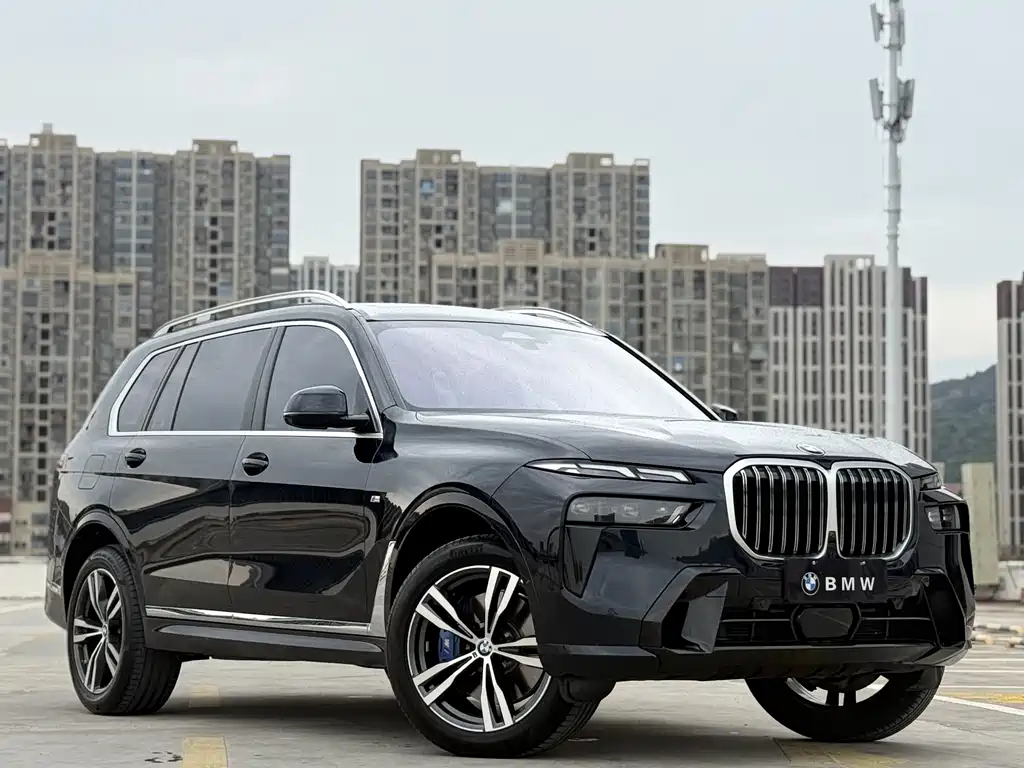 BMW X7 2023 xDrive40i M Sport Package