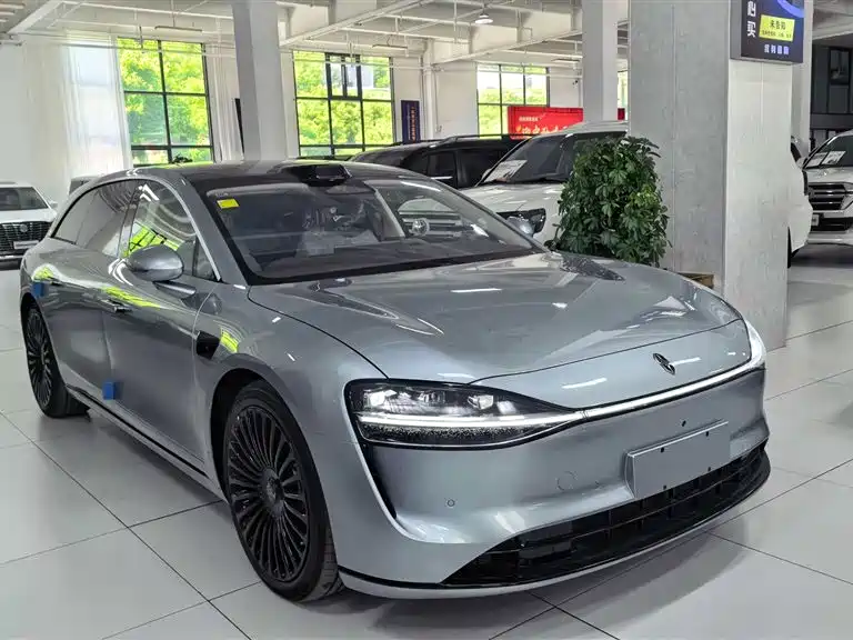 Stelato S9T 2025 EREV Ultra Long Range Edition (192-line LiDAR)