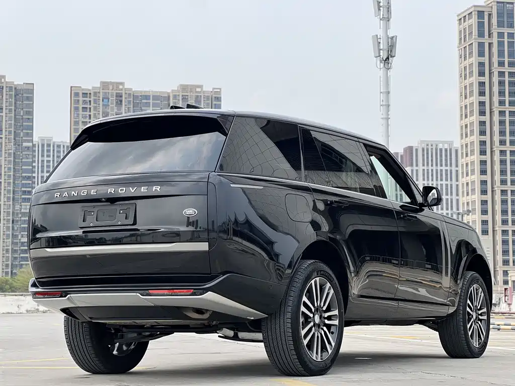 Range Rover 2024 3.0 L6 400PS Autobiography LWB
