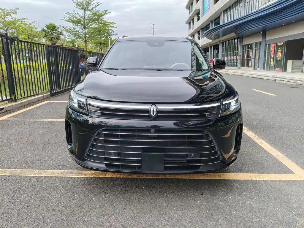 AITO M7 1.5T RWD Plus 5-Seater 2024