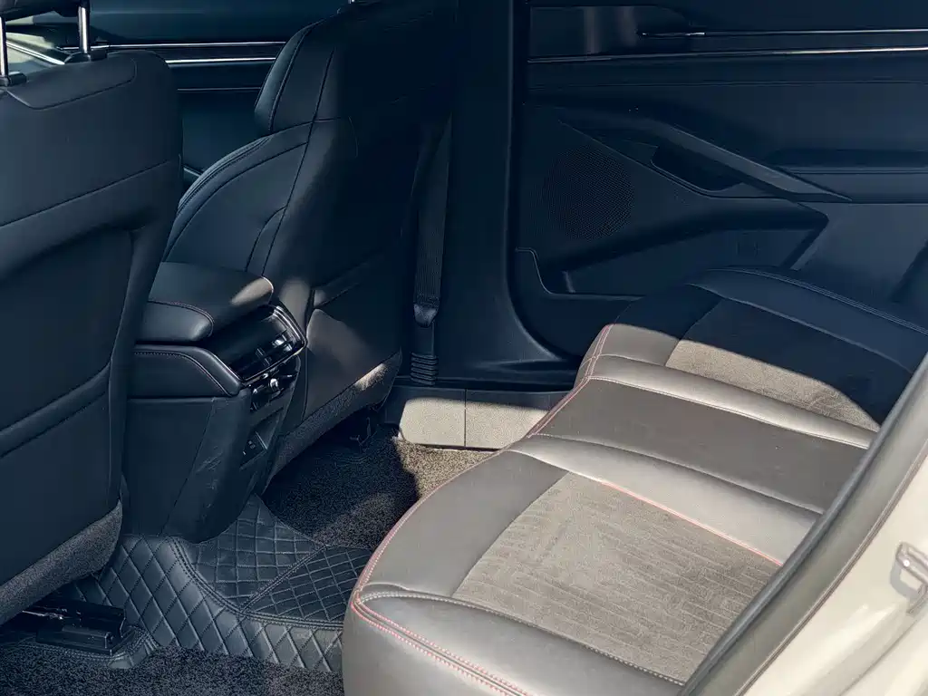 Mondeo 2023 EcoBoost 245 Luxury