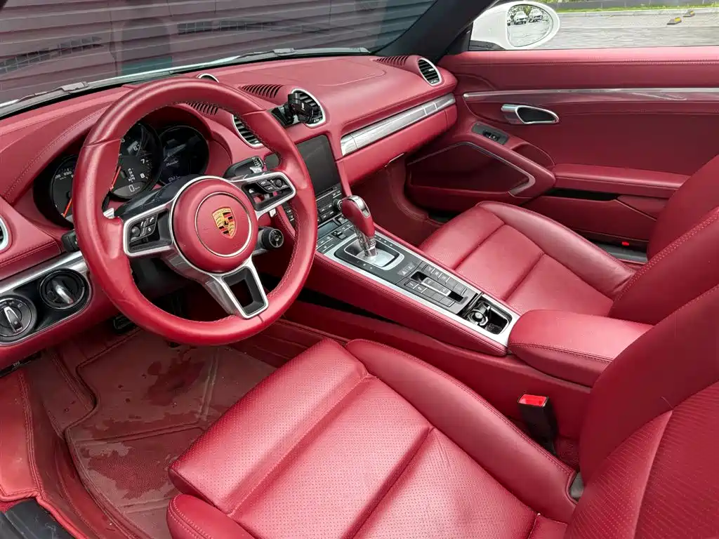 Porsche 718 Boxster 2.0T 2022
