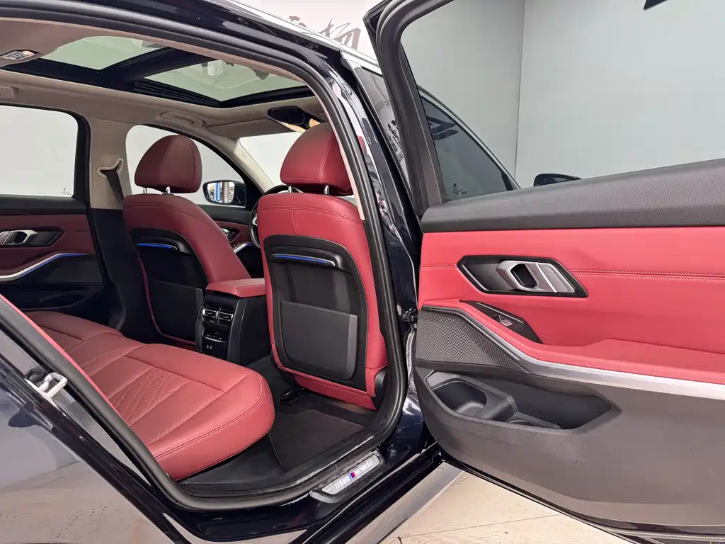 BMW 3 Series 2022 325Li M Sport Package