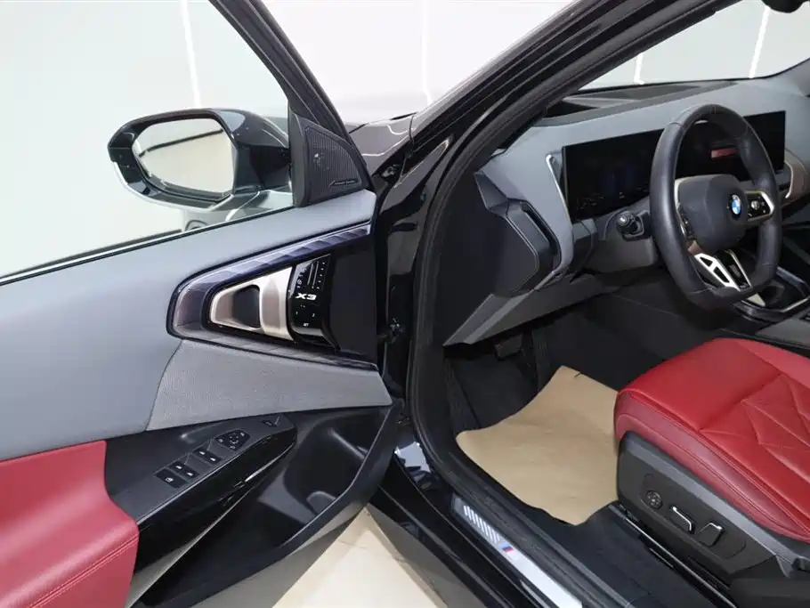 BMW X3 xDrive30L Luxury M Sport Night Edition 2025