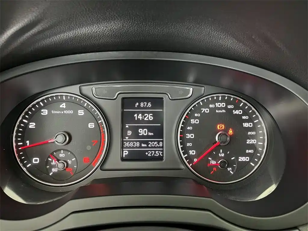 Audi Q3 2017 35 TFSI quattro Fashion Edition