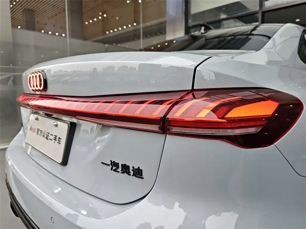 Audi A5L 2026 2.0T Sport Plus